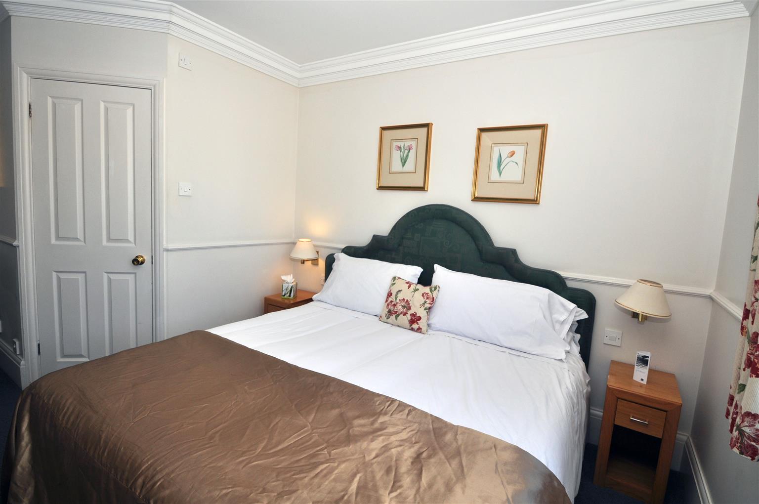 Montague Hotel Борнмът Екстериор снимка